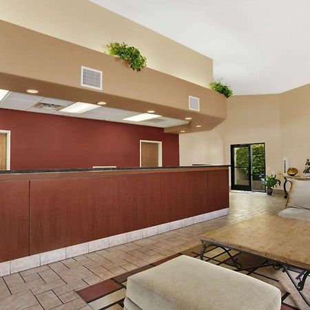 Days Inn By Wyndham Globe Dış mekan fotoğraf