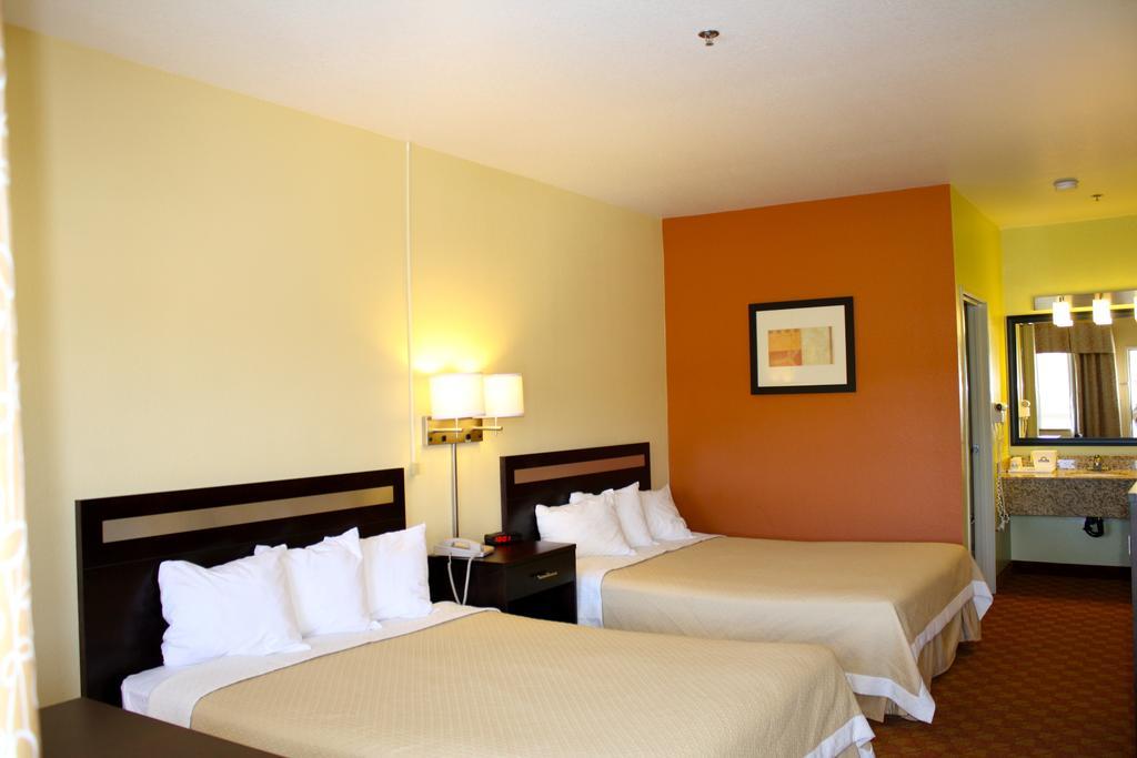 Days Inn By Wyndham Globe Dış mekan fotoğraf